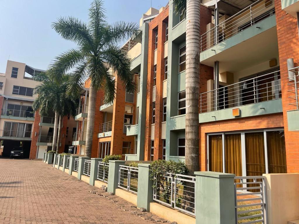 Unit 5, Capella Place Apartman Accra Kültér fotó